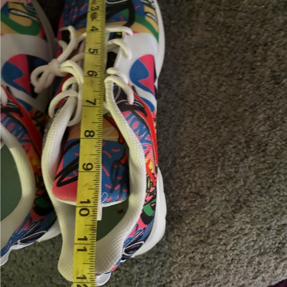 White and Green Sneakers - Picture 5 of 5